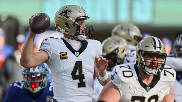 绿联星辰GS2200户外电源